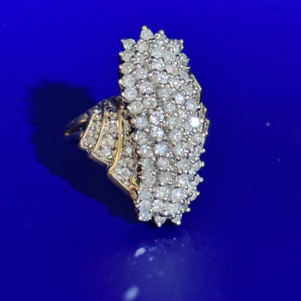 Genuine natural diamond cocktail ring set in 14k gold Sz 8.